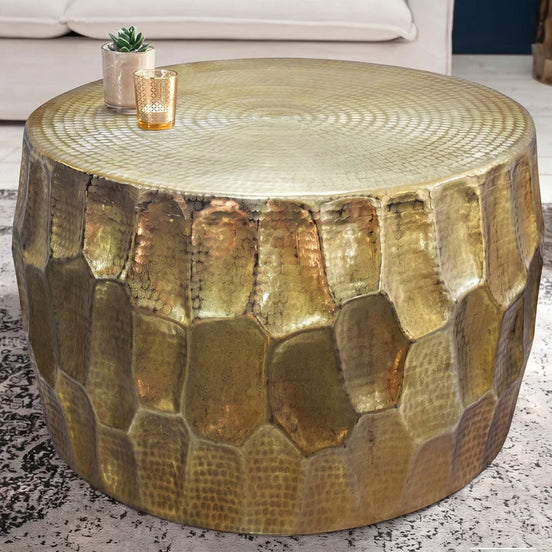 Dohányzóasztal ORGANIC ORIENT 70 cm kalapált hatással arany