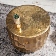 Dohányzóasztal ORGANIC ORIENT 53 cm kalapált hatással arany