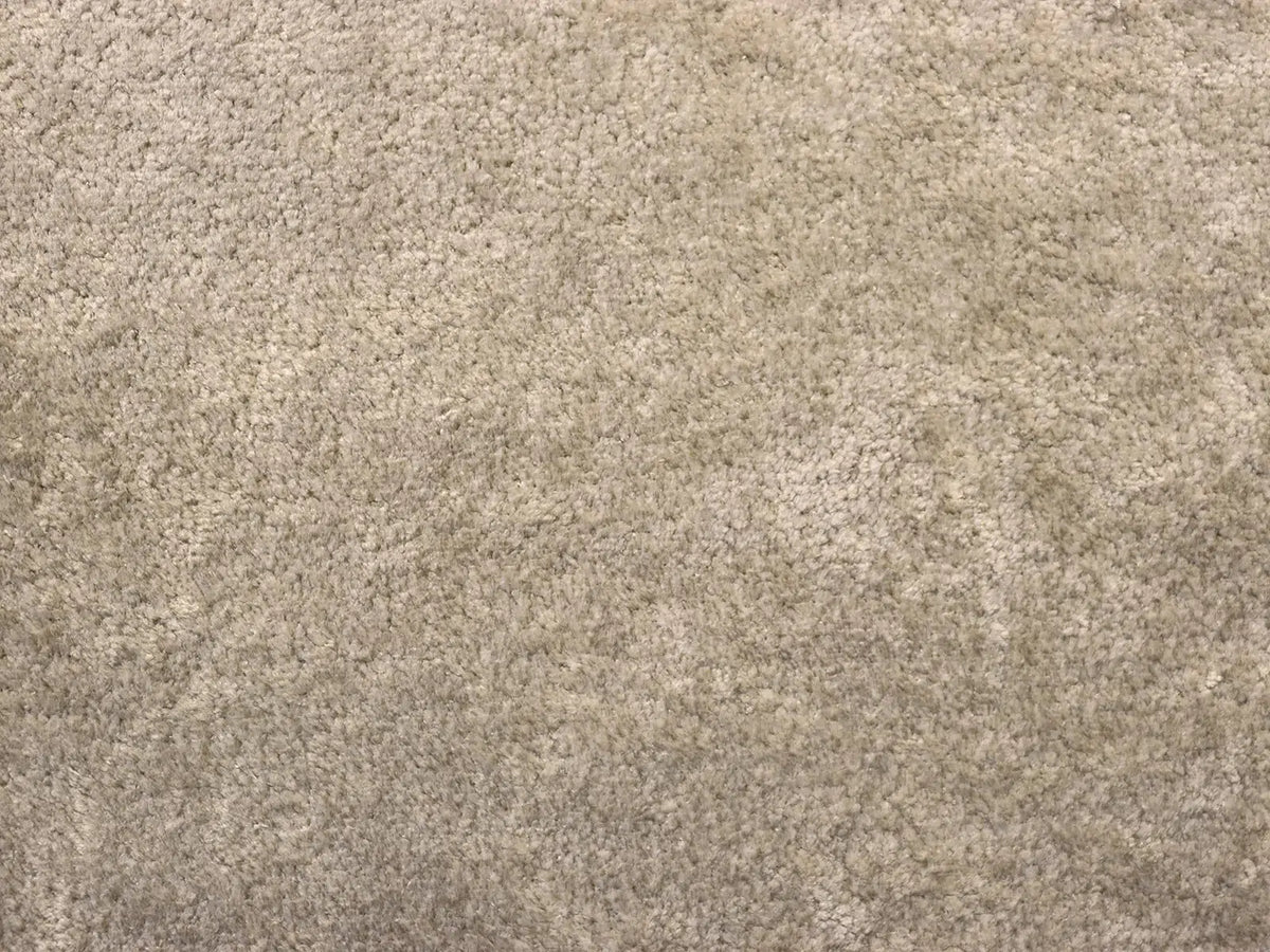 PRIVÉ MELANGE VELVET FR - 01 Champagne